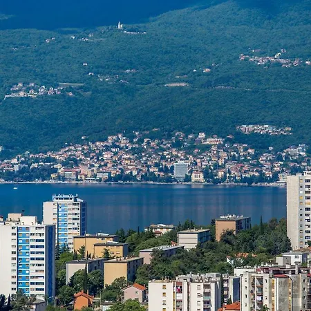 Orchidea Apartment *